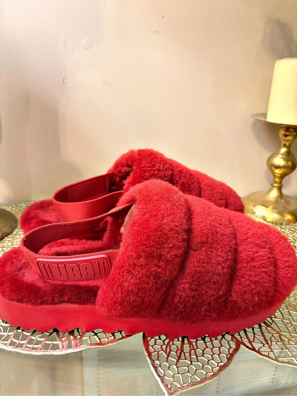 UGG Super Fluff Slipper Red